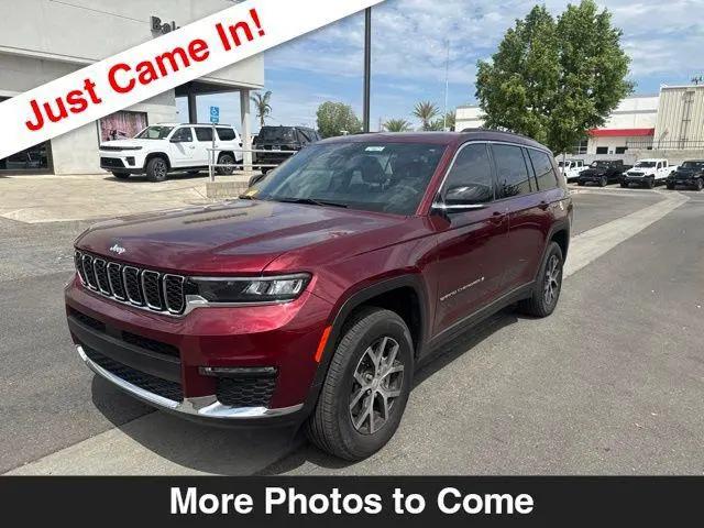 2025 Jeep Grand Cherokee L Limited 4x4 for sale in Bakersfield, CA