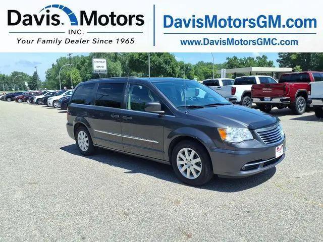 2016 Chrysler Town & Country Touring for sale in Litchfield, MN
