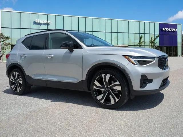 2023 Volvo XC40 B4 Plus Dark Theme for sale in Naples, FL