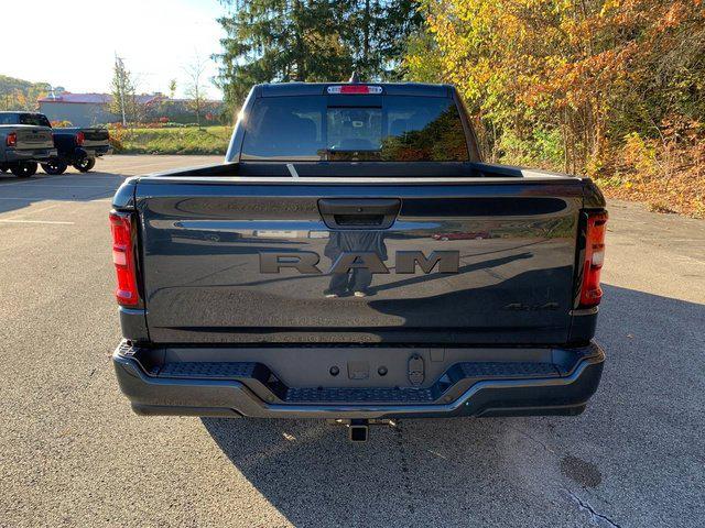 2027 RAM Ram 1500 RAM 1500 EXPRESS CREW CAB 4X4 57 BOX 2027 RAM Ram 1500 RAM 1500 EXPRESS CREW CAB 4X4 57 BOX