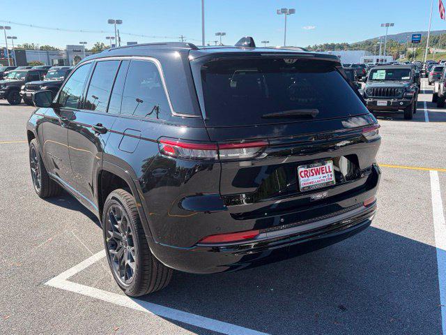 2027 Jeep Grand Cherokee GRAND CHEROKEE SUMMIT 4X4 2027 Jeep Grand Cherokee GRAND CHEROKEE SUMMIT 4X4