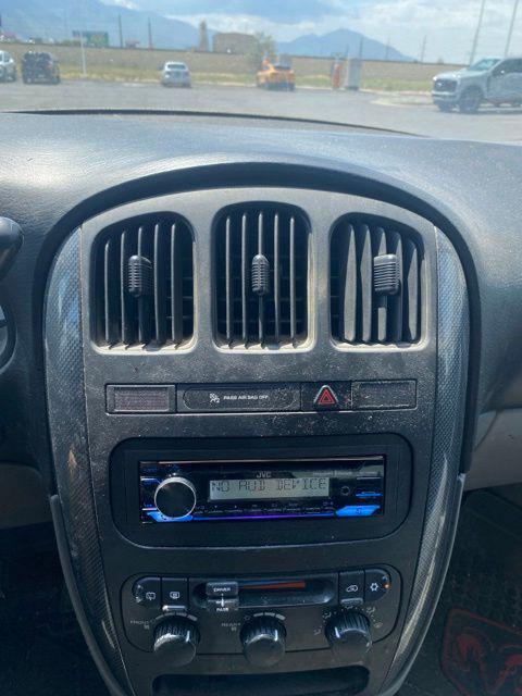 2005 Dodge Caravan SXT