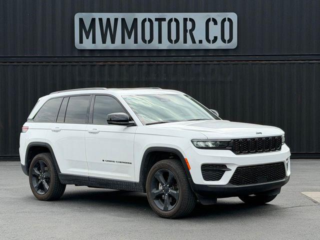 2022 Jeep Grand Cherokee Altitude 4x4 for sale in Logan, UT