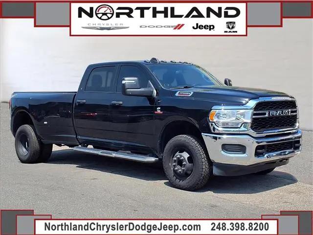 2024 Ram 3500 Tradesman Crew Cab 4x4 8' Box for sale in Oak Park, MI