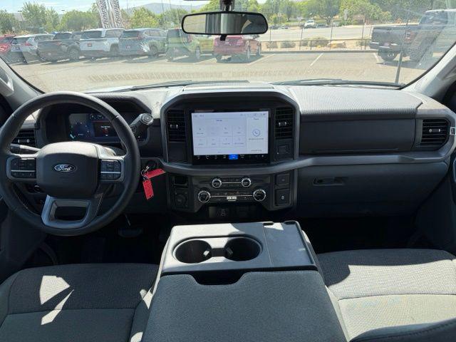 2025 Ford F-150 XLT - Photo 7