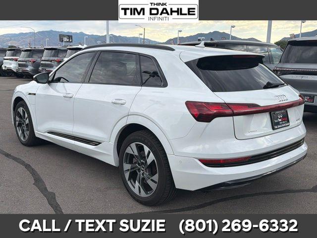 2021 Audi e-tron Premium quattro