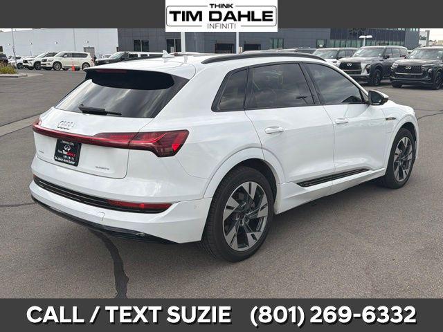 2021 Audi e-tron Premium quattro