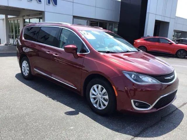 2019 Chrysler Pacifica Touring L for sale in Allentown, PA