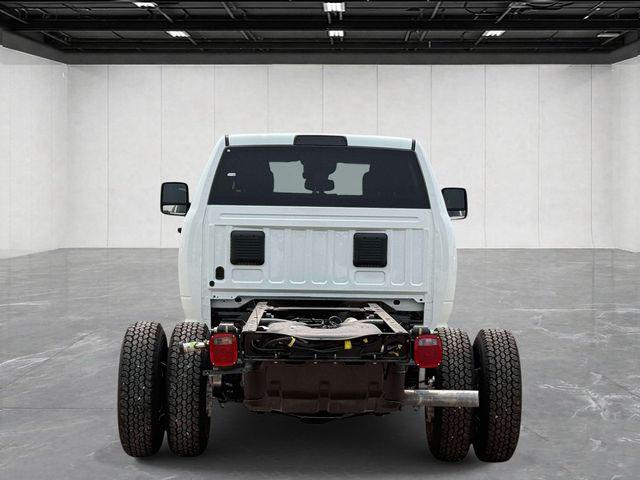 2026 Ram 3500 Tradesman/Big Horn