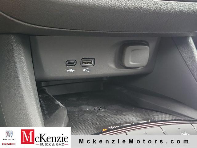 2026 Buick NV Sport Touring FWD