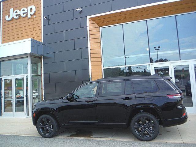 2027 Jeep Grand Cherokee L Limited Reserve