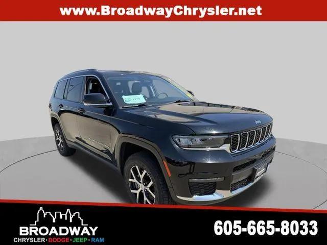 2023 Jeep Grand Cherokee L Limited 4x4 for sale in Yankton, SD