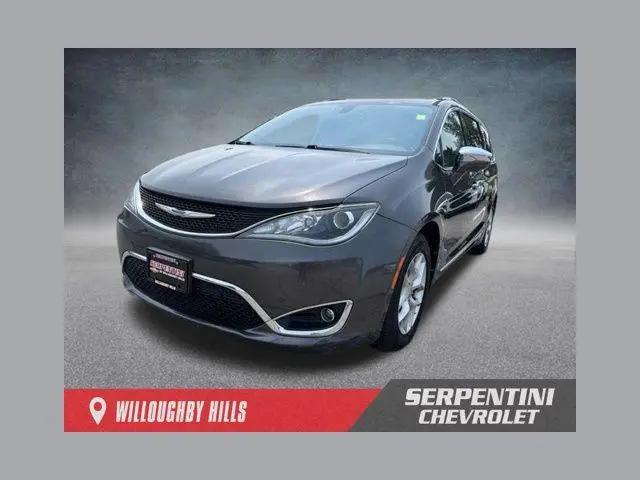 2019 Chrysler Pacifica Limited for sale in Willoughby Hills, OH