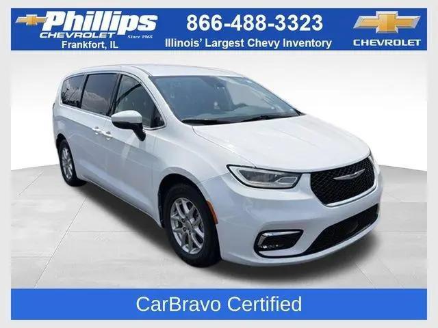 2023 Chrysler Pacifica Touring L for sale in Frankfort, IL