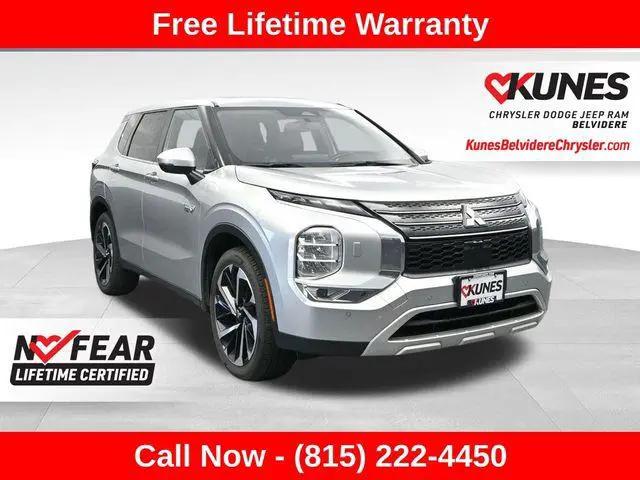 2024 Mitsubishi Outlander PHEV SE S-AWC for sale in Belvidere, IL