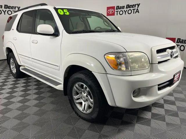 2005 Toyota Sequoia SR5 V8 for sale in Cedar Falls, IA