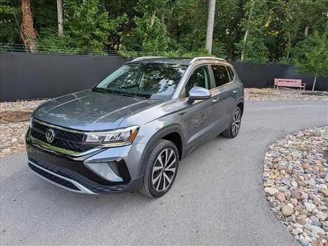 2023 Volkswagen Taos 1.5T SE for sale in Kansas City, MO