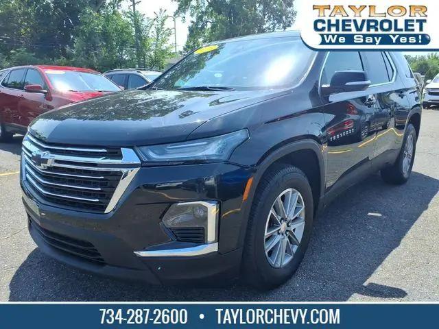 2023 Chevrolet Traverse FWD LT Cloth for sale in Taylor, MI