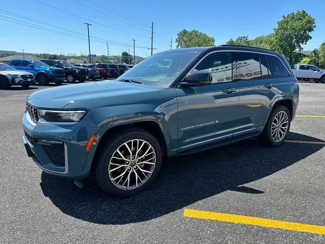 2026 Jeep Grand Cherokee Summit 4x4 for sale in Richland Center, WI