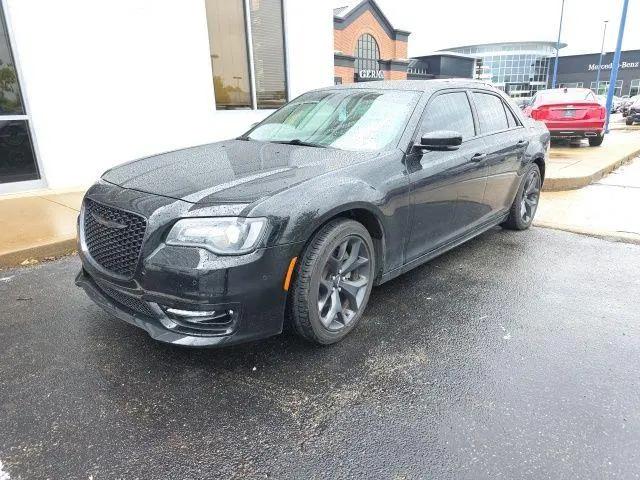 2021 Chrysler 300 for sale near Columbus, OH