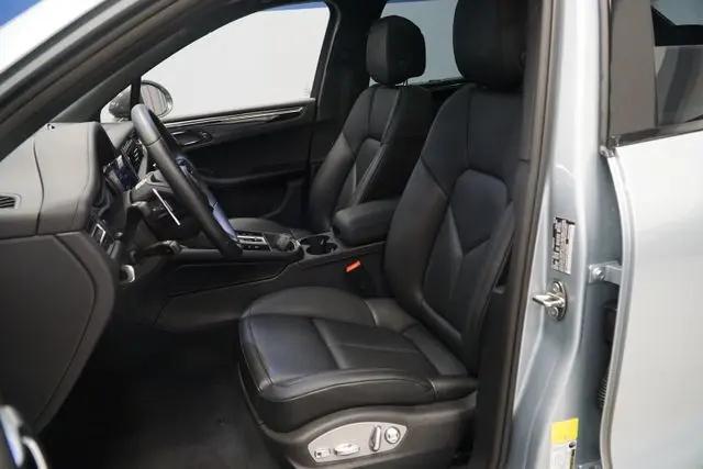 2026 Porsche Macan T