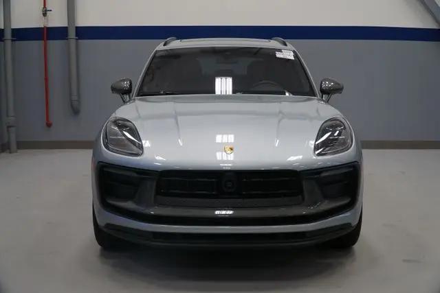2026 Porsche Macan T