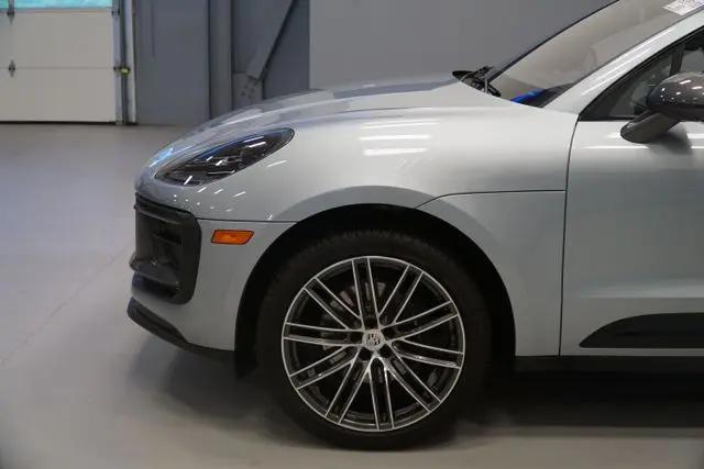 2026 Porsche Macan T