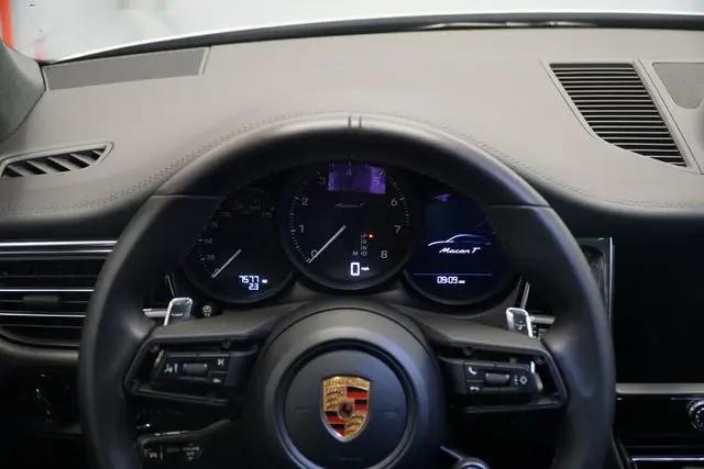 2026 Porsche Macan T