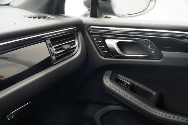 2026 Porsche Macan T