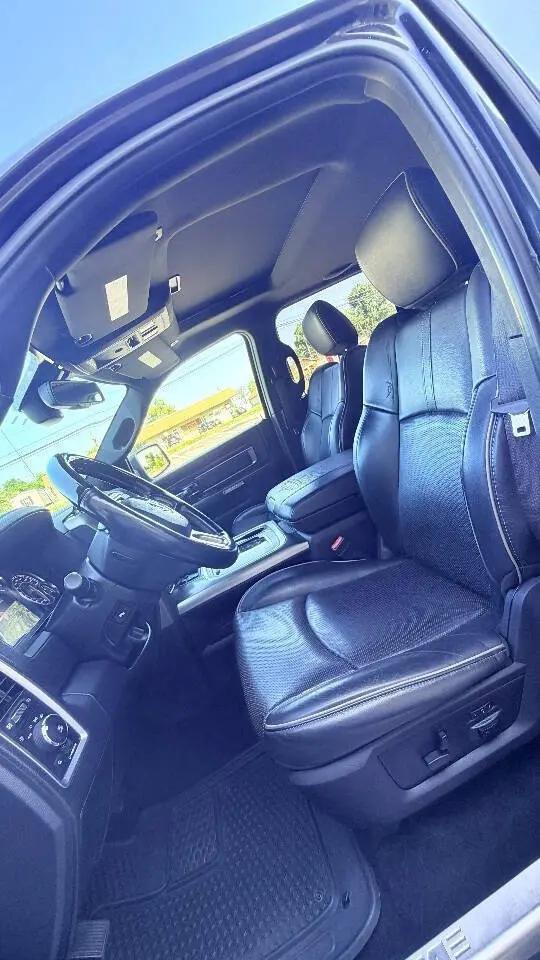 2017 Ram 1500 Limited Crew Cab 4x4 5'7" Box