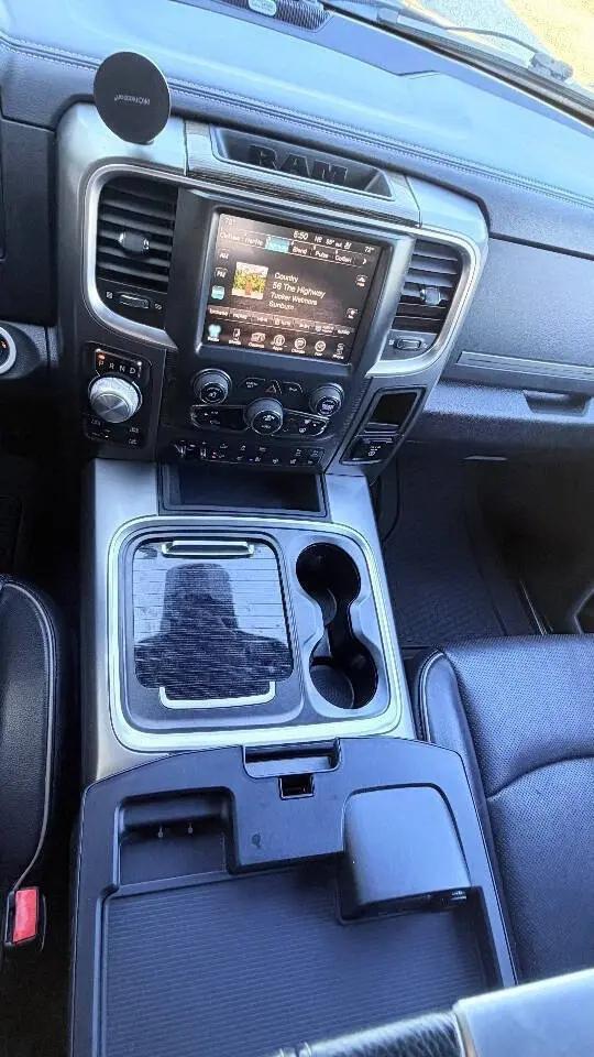 2017 Ram 1500 Limited Crew Cab 4x4 5'7" Box