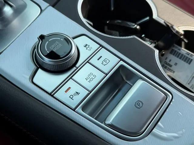 2026 Genesis G70 3.3T AWD Sport Prestige