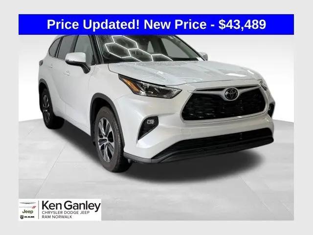 2025 Toyota Highlander XLE for sale in Norwalk, OH