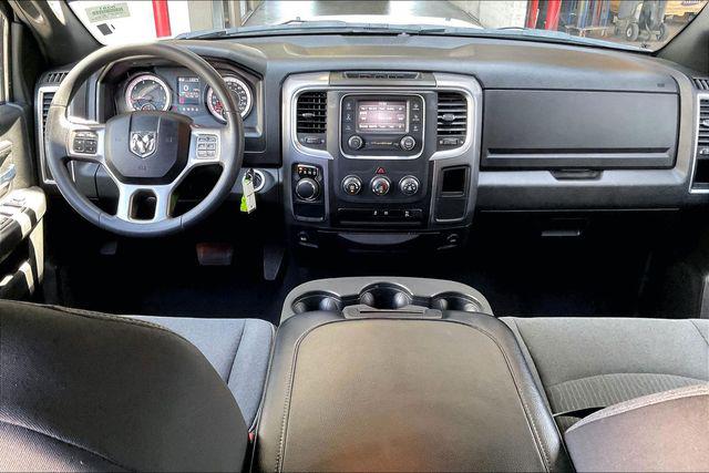 2024 Ram 1500 Classic Warlock Crew Cab 4x2 5'7" Box