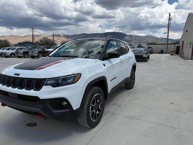 2025 Jeep Compass Trailhawk 4x4