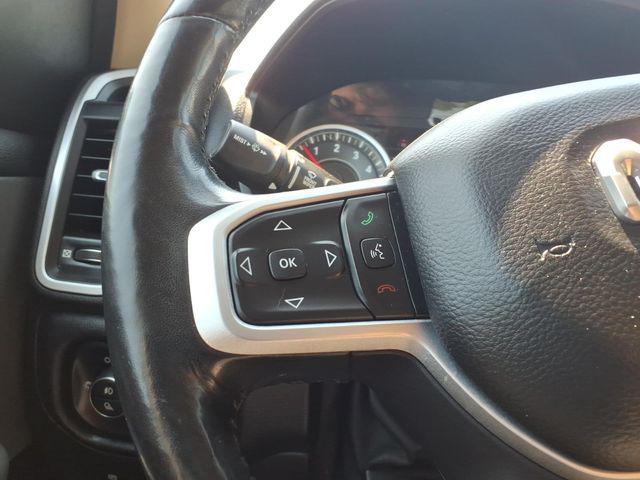 2020 Ram 1500 Big Horn Crew Cab 4x4 5'7" Box