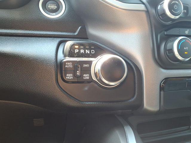 2020 Ram 1500 Big Horn Crew Cab 4x4 5'7" Box