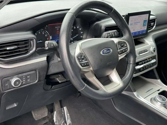 2021 Ford Explorer XLT 2021 Ford Explorer XLT