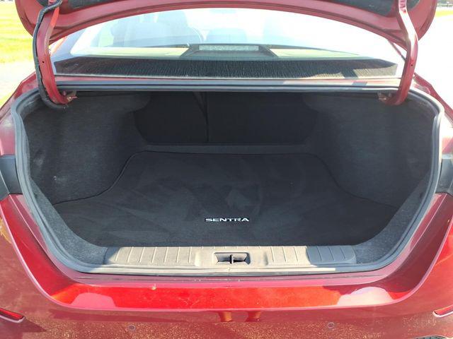 2021 Nissan Sentra SV Xtronic CVT