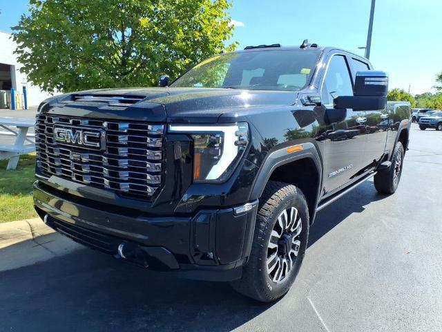 2025 GMC Sierra 2500HD 4WD Crew Cab Standard Bed Denali Ultimate for sale in Dundee, MI