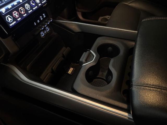 2021 Ram 1500 Big Horn Crew Cab 4x4 5'7" Box