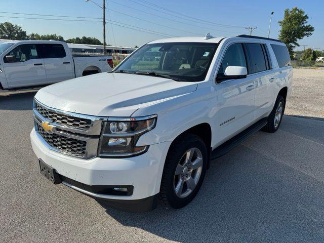 2017 Chevrolet Suburban LT for sale in Davenport, IA