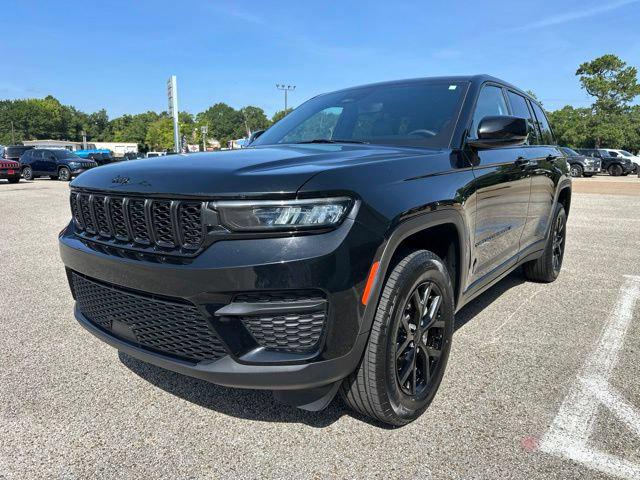 2024 Jeep Grand Cherokee Altitude 4x4 for sale in Henderson, TX