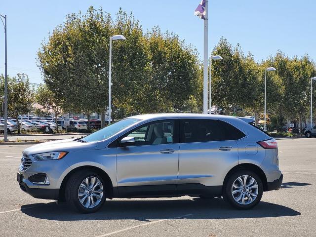 2021 Ford Edge Titanium