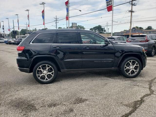 2018 Jeep Grand Cherokee Sterling Edition 4x4 2018 Jeep Grand Cherokee Sterling Edition 4x4