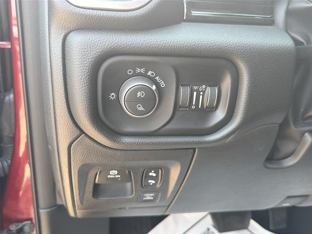 2025 Ram 1500 Laramie Crew Cab 4x4 57 Box