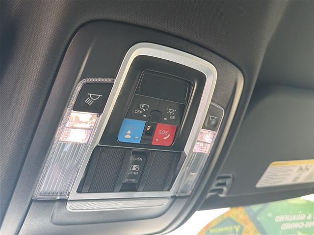 2025 Ram 1500 Laramie Crew Cab 4x4 57 Box