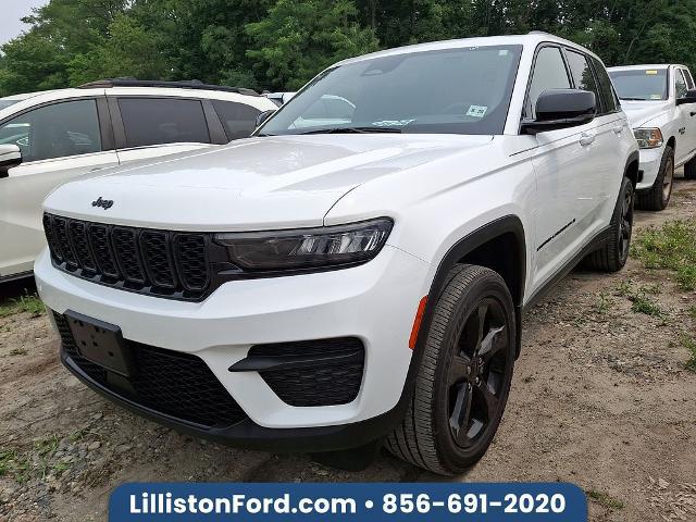 2023 Jeep Grand Cherokee Altitude 4x4 for sale in Vineland, NJ