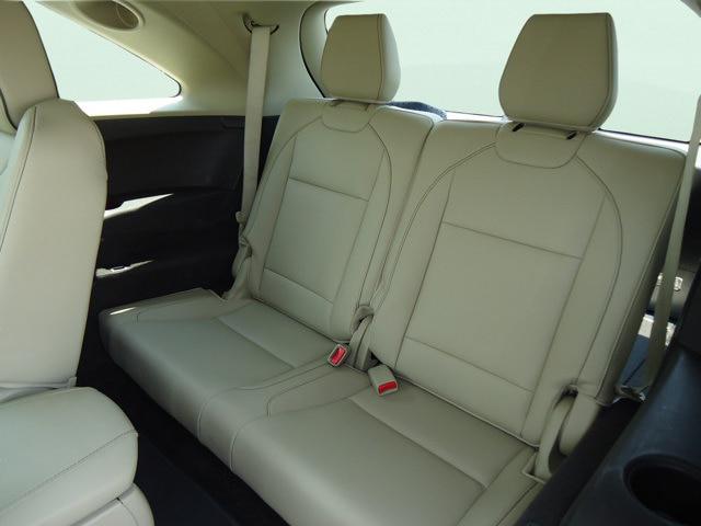 2017 Acura MDX w/Advance Package