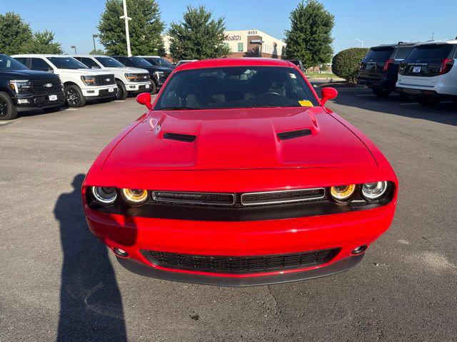 2021 Dodge Challenger SXT